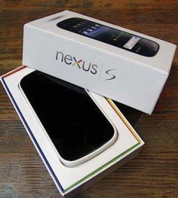 AT&T Samsung Nexus S GT-9020a white live photos leaked out,  coming out Soon