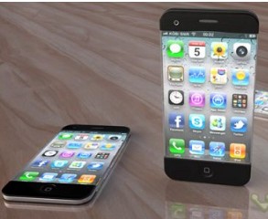 Analysts say Apple intends to release both Iphone 4s and iphone 5 in September
